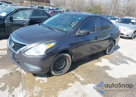 2015 Nissan Versa 1.6 S+ z USA, uszkodzony, nr VIN 3N1CN7AP1FL926814